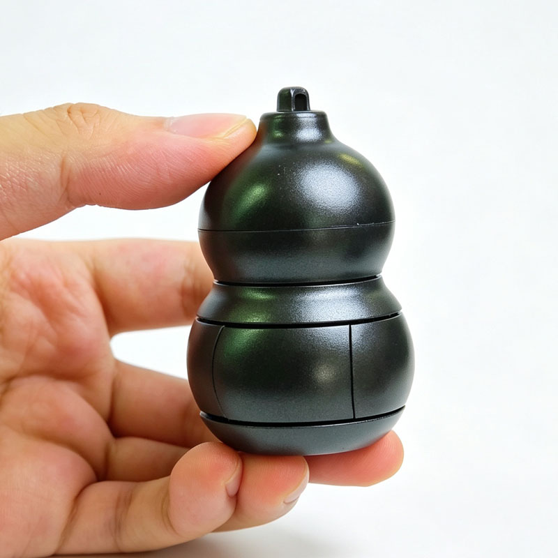 新しい磁石式ひょうたん型フィジェットスピナー。指で回して遊ぶ - Cool Office Tech Gadgets のレビューと価格